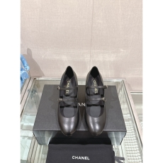 Chanel High Heels